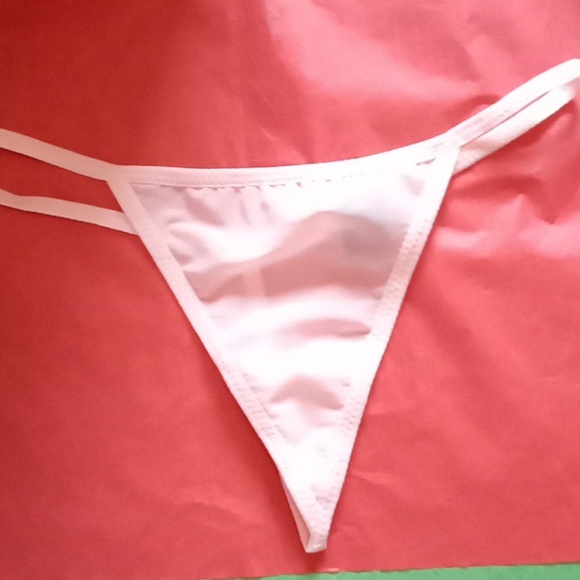 Pale pink Lingerie - Picture 10 of 13